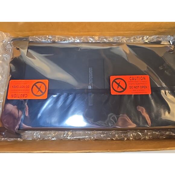 Johnson Controls Metasys NU-DCM101-0 PLC Control Module Rack Network Unit - Picture 2 of 8